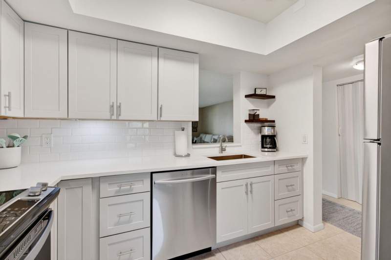 2 bedroom Condominium at 6600 S Oriole Boulevard, Villages of Oriole, Delray Beach — photo 3
