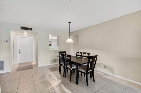 6600 S Oriole Boulevard, Delray Beach FL - photo 13 of 49