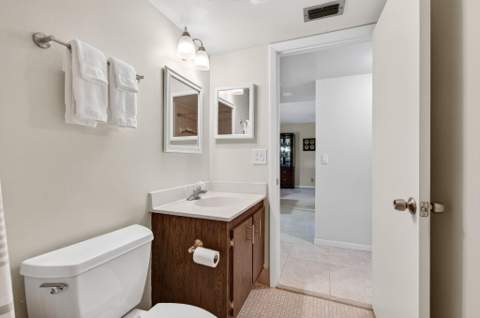6600 S Oriole Boulevard, Delray Beach FL - photo 18 of 49