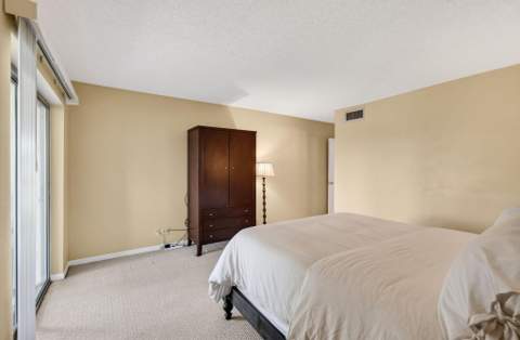 6600 S Oriole Boulevard, Delray Beach FL - photo 23 of 49