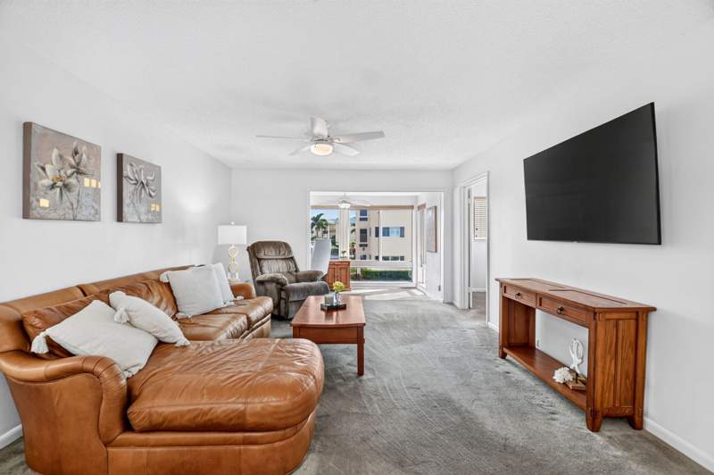 2 bedroom Condominium at 25 Colonial Club Drive #205, Colonial Club Condo Sec 2, Boynton Beach — photo 3