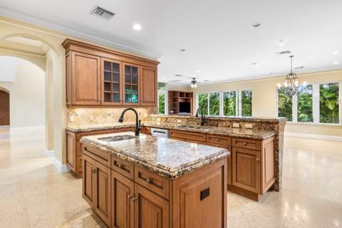 4255 Gleneagles Drive, Boynton Beach FL - photo 18 of 49
