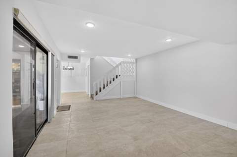 717 NW 29th Avenue #B, Delray Beach FL - photo 10 of 53