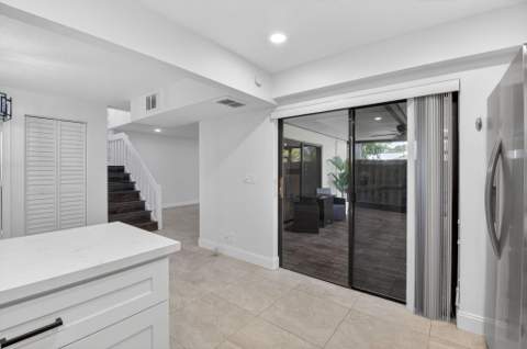 717 NW 29th Avenue #B, Delray Beach FL - photo 16 of 53