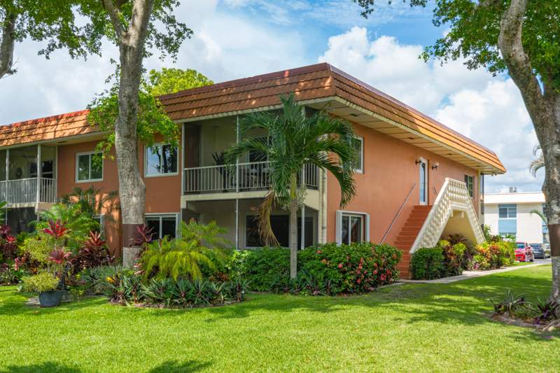 2 bedroom Condominium at 119 NE 19th Court #118g, Manor Grove Village Two Condo, Wilton Manors — photo 3