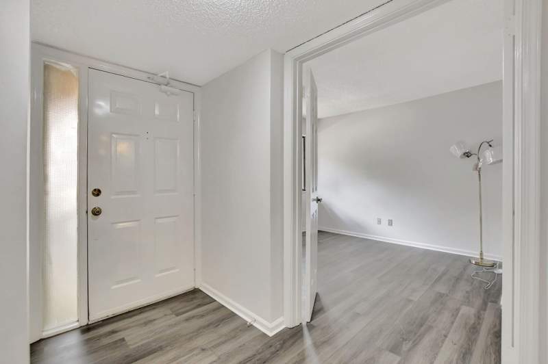 2 bedroom Condominium at 5640 Coach House Circle #C, Coach Houses Of Town Place Condo, Boca Raton — photo 4