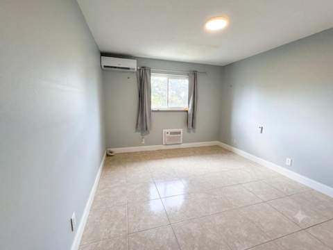 1150 E Sample Road #204, Pompano Beach FL - photo 9 of 12