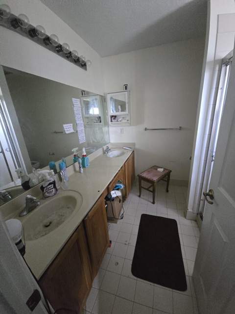 6511 Sandy Bank Terrace, Riviera Beach FL - photo 7 of 12