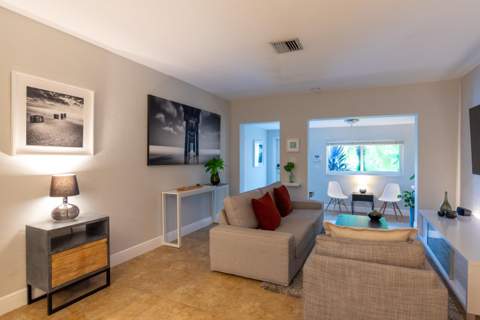 1401 NE 17th Way, Fort Lauderdale FL - photo 7 of 35