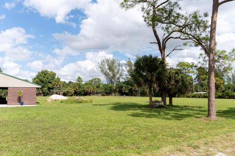 14279 43rd Road, Loxahatchee Groves FL - photo 13 of 37