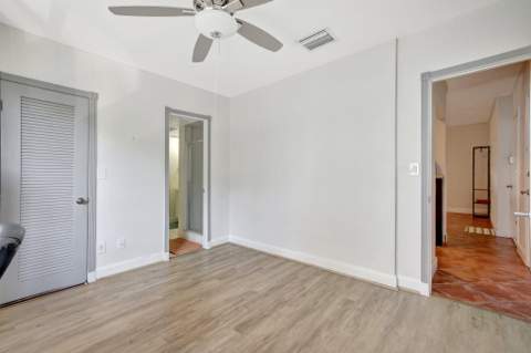 2400 NE 33rd Avenue #211, Fort Lauderdale FL - photo 24 of 40