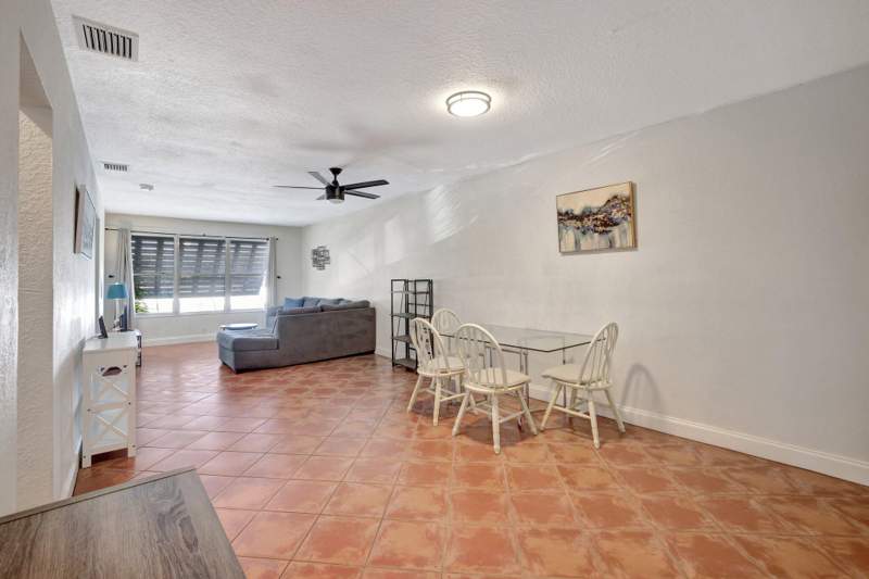 2 bedroom Condominium at 2400 NE 33rd Avenue #211, Ocean Garden Condo, Fort Lauderdale — photo 4