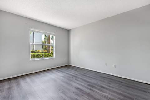 1106 Tuscany Way, Boynton Beach FL - photo 9 of 40