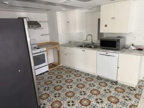 9308 N Military Trail, West Palm Beach FL - photo 15 of 42