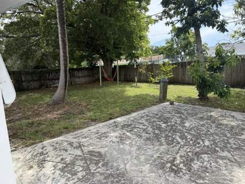 9308 N Military Trail, West Palm Beach FL - photo 10 of 42