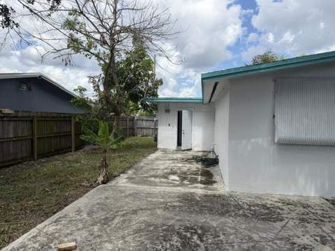 9308 N Military Trail, West Palm Beach FL - photo 21 of 42