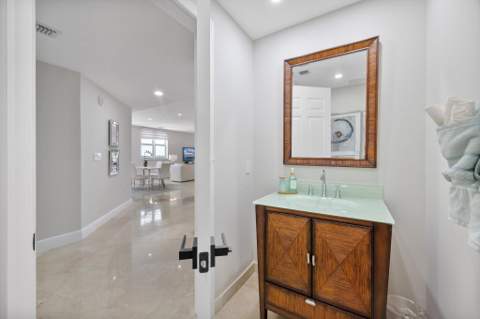 615 Bayshore Drive #603, Fort Lauderdale FL - photo 17 of 60