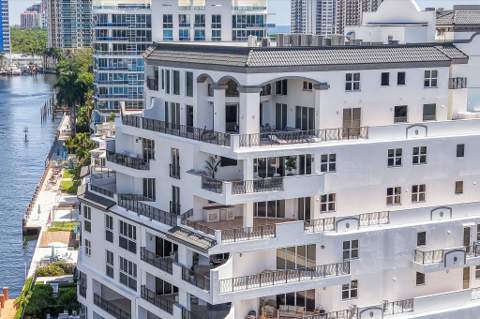 615 Bayshore Drive #603, Fort Lauderdale FL - photo 8 of 60