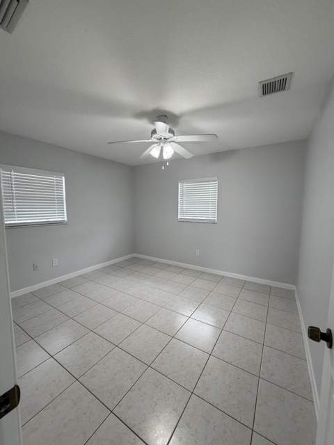 5612 S 36th Street, Greenacres FL - photo 9 of 22