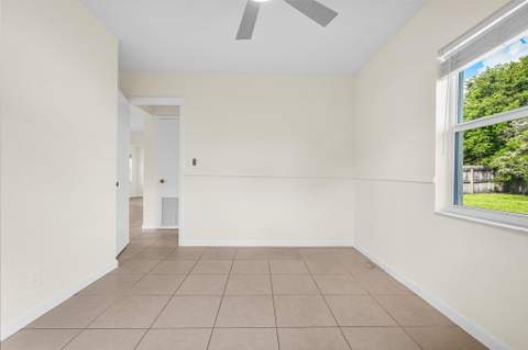261 NE 45th Street, Oakland Park FL - photo 9 of 55