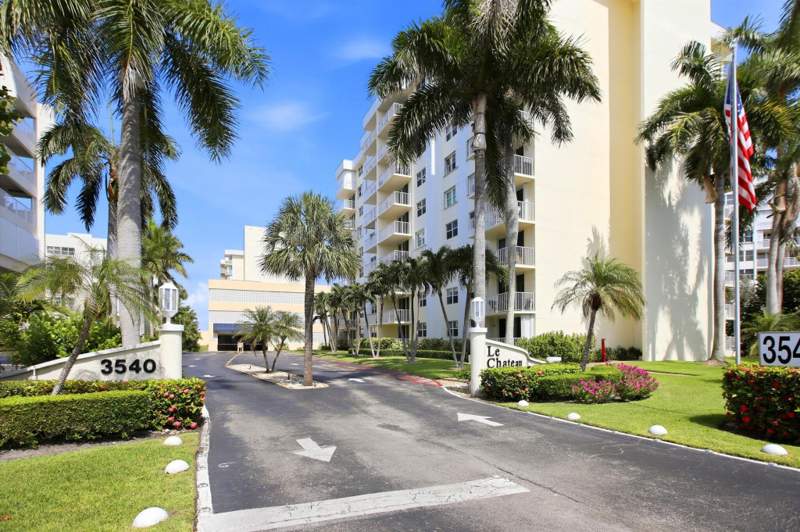 2 bedroom Condominium at 3540 S Ocean Boulevard #808w, Le Chateau Royal Condo, South Palm Beach — photo 2