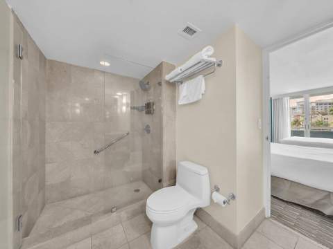 2670 E Sunrise Boulevard #319, Fort Lauderdale FL - photo 15 of 27