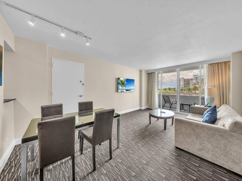 1 bedroom Condominium at 2670 E Sunrise Boulevard #319, Gallery One, Fort Lauderdale — photo 4