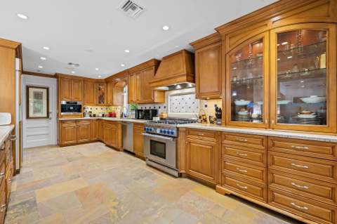 1508 NE 30th Court, Oakland Park FL - photo 15 of 33