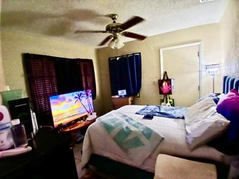 9500 NW 70th Street, Tamarac FL - photo 11 of 34