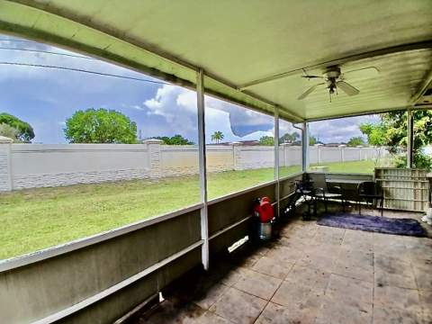 9500 NW 70th Street, Tamarac FL - photo 20 of 34