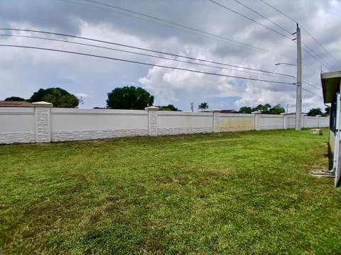 9500 NW 70th Street, Tamarac FL - photo 23 of 34