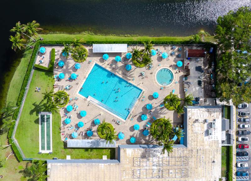 2 bedroom Condominium at 233 Brittany E, Kings Point Brittany A Thru O Condos, Delray Beach — photo 2
