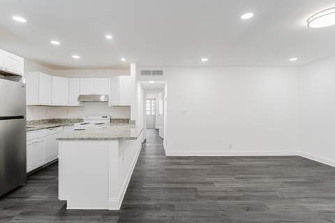 233 Brittany E, Delray Beach FL - photo 8 of 38