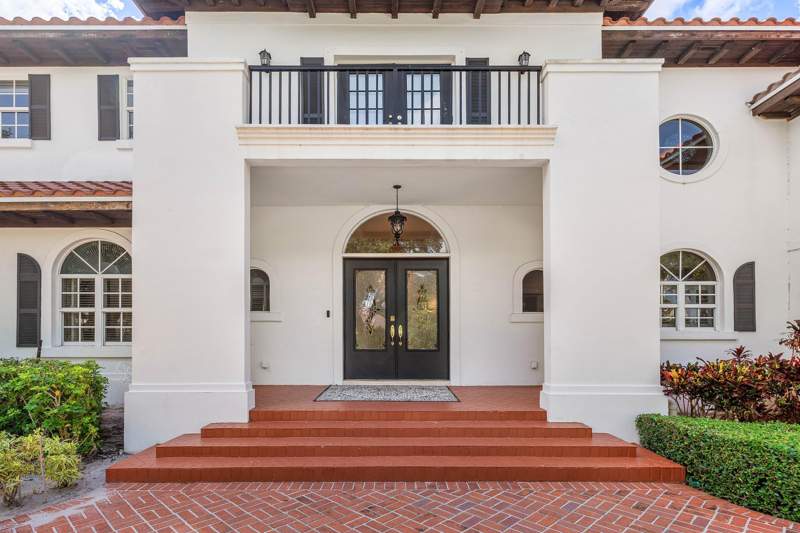 6 bedroom Single Family Residence at 2 Firestone Circle, President Country Club 4, West Palm Beach — photo 4