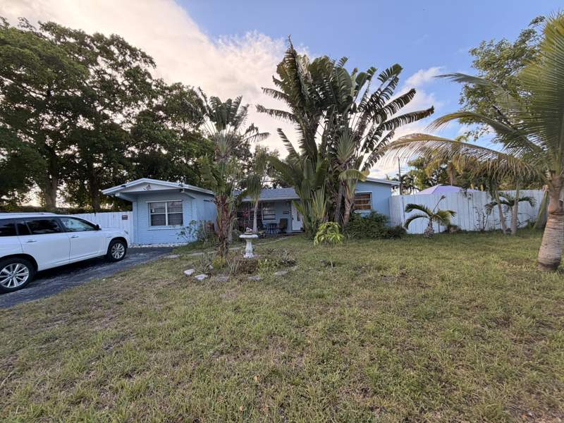 4 bedroom Single Family Residence at Xx81 SW 16th Street, Riverland Village Sec One, Fort Lauderdale — photo 2