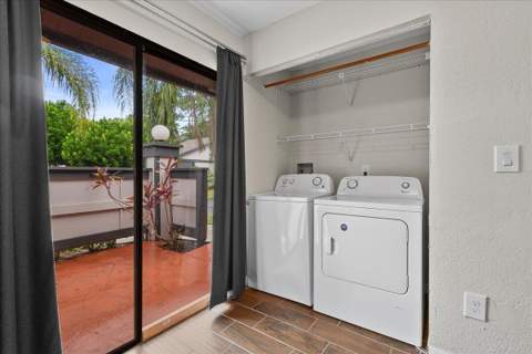 325 Pennington Court, Royal Palm Beach FL - photo 8 of 35