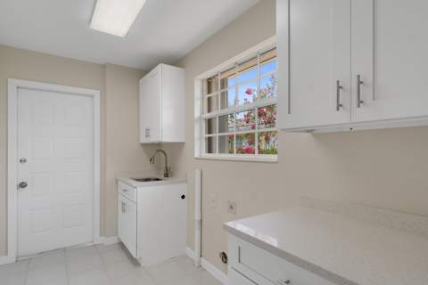 1256 NW Bentley Circle #B, Port St. Lucie FL - photo 19 of 32
