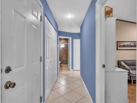 7559 Savannah Lane, Lake Worth FL - photo 16 of 60