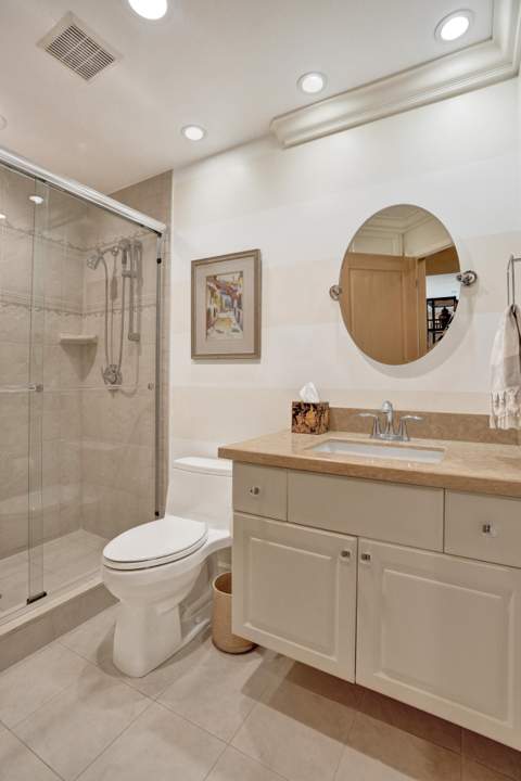 11 Tam O'shanter Lane, Fort Lauderdale FL - photo 15 of 51