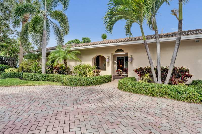 4 bedroom Single Family Residence at 11 Tam O'shanter Lane, Coral Ridge Country Club Estates, Fort Lauderdale — photo 2