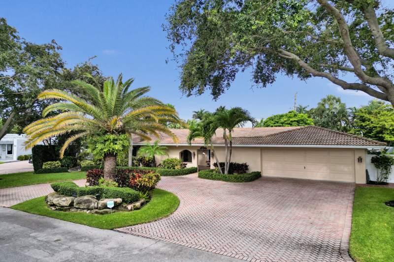 4 bedroom Single Family Residence at 11 Tam O'shanter Lane, Coral Ridge Country Club Estates, Fort Lauderdale — photo 4