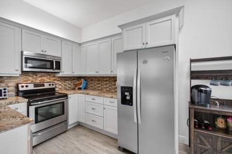 5450 Verona Drive #P, Boynton Beach FL - photo 22 of 98