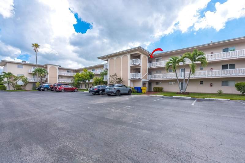 1 bedroom Condominium at 2615 Garden Drive #307, Lake Clarke Gardens Condo 3, Lake Worth — photo 2