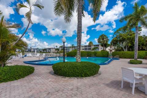 2615 Garden Drive #307, Lake Worth FL - photo 22 of 35