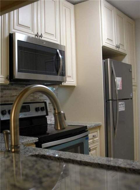 3071 Holiday Springs Boulevard #101-8, Margate FL - photo 7 of 21
