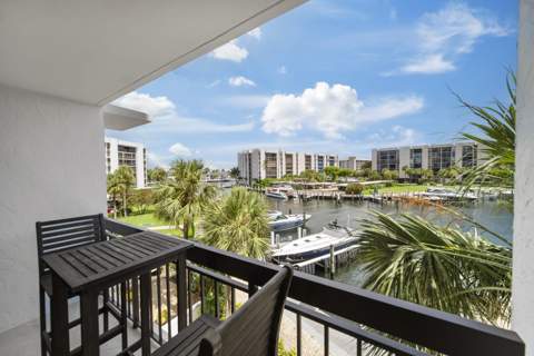 2687 N Ocean Boulevard #303, Boca Raton FL - photo 10 of 16