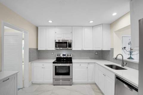 707 N 32nd Avenue, Hollywood FL - photo 20 of 59