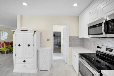 707 N 32nd Avenue, Hollywood FL - photo 24 of 59