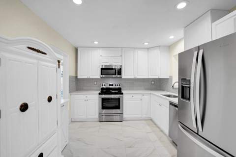 707 N 32nd Avenue, Hollywood FL - photo 21 of 59