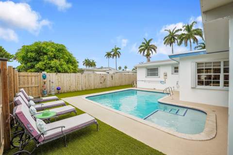 707 N 32nd Avenue, Hollywood FL - photo 10 of 59